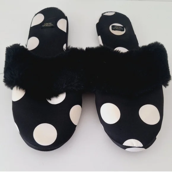 Victoria's Secret polka dot slippers - Picture 2 of 7